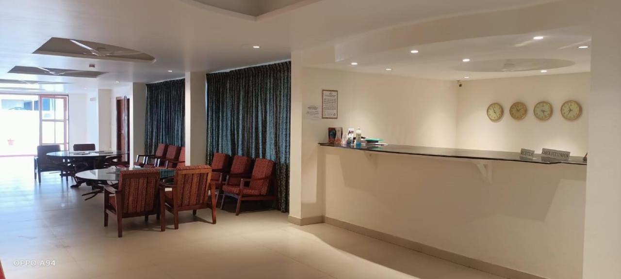 Seaface Beach Resort Ковалам Экстерьер фото